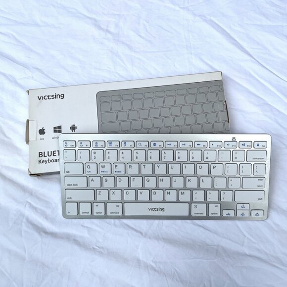VicTsing Bluetooth Keyboard (PC172A) - Silver - Picture 8 of 15